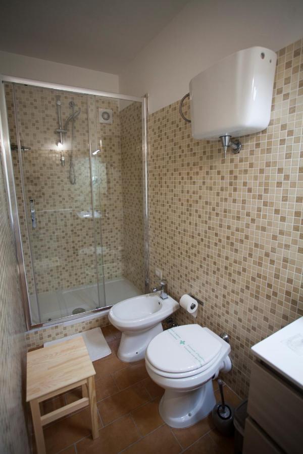 Hotel Helios Asyż Zewnętrze zdjęcie